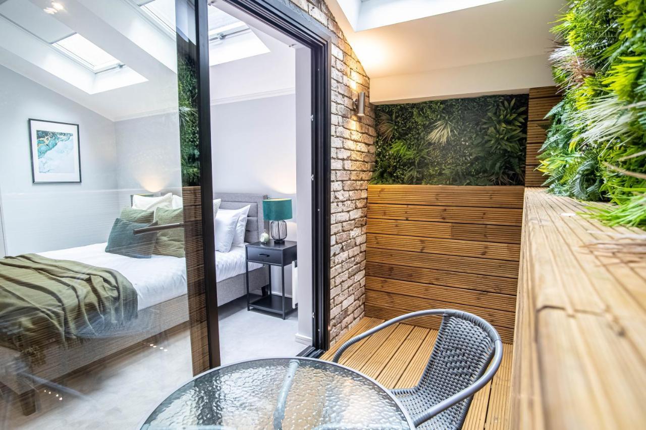 Modern & Chic One Bedroom Apartments In Fitzrovia By Sojo Stay London Exterior photo