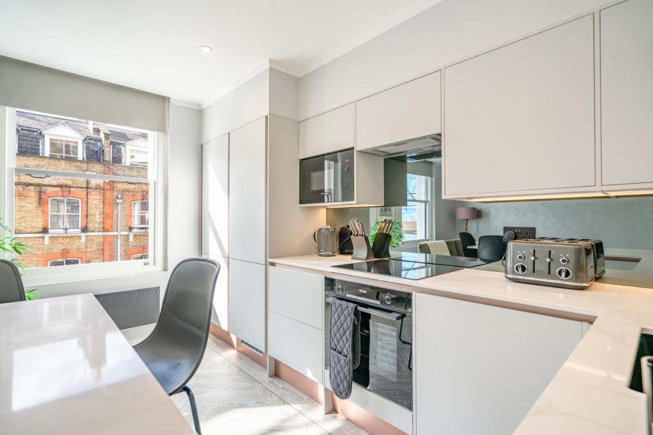 Modern & Chic One Bedroom Apartments In Fitzrovia By Sojo Stay London Exterior photo