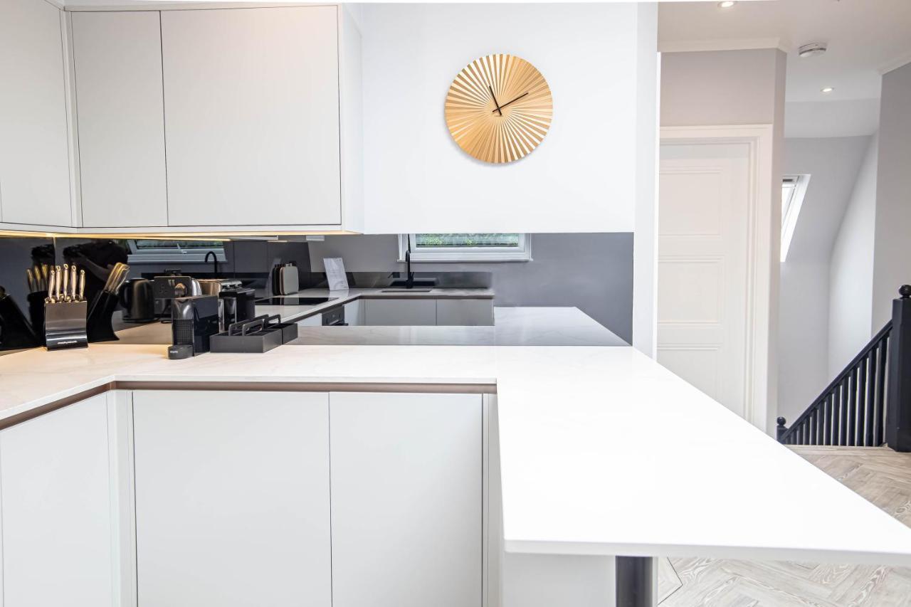Modern & Chic One Bedroom Apartments In Fitzrovia By Sojo Stay London Exterior photo