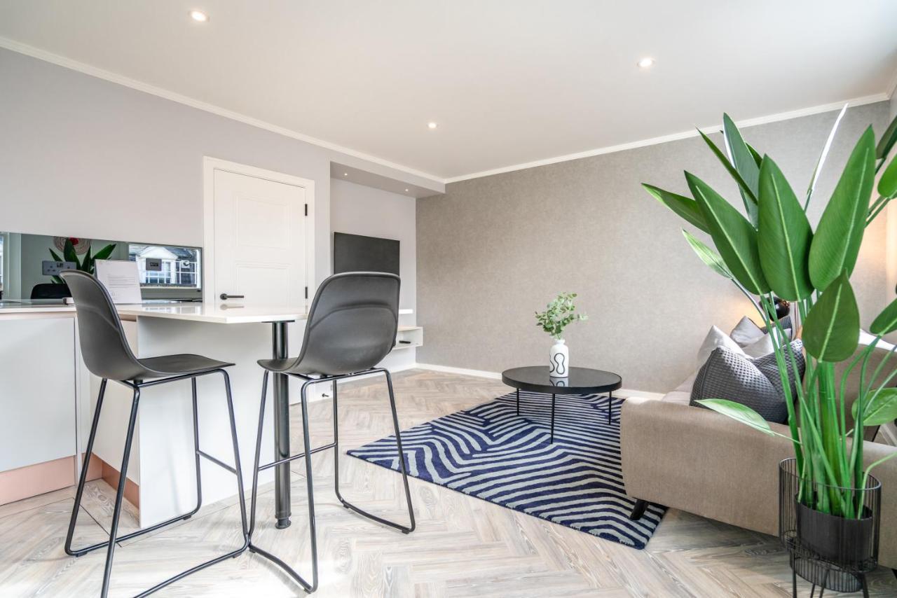Modern & Chic One Bedroom Apartments In Fitzrovia By Sojo Stay London Exterior photo